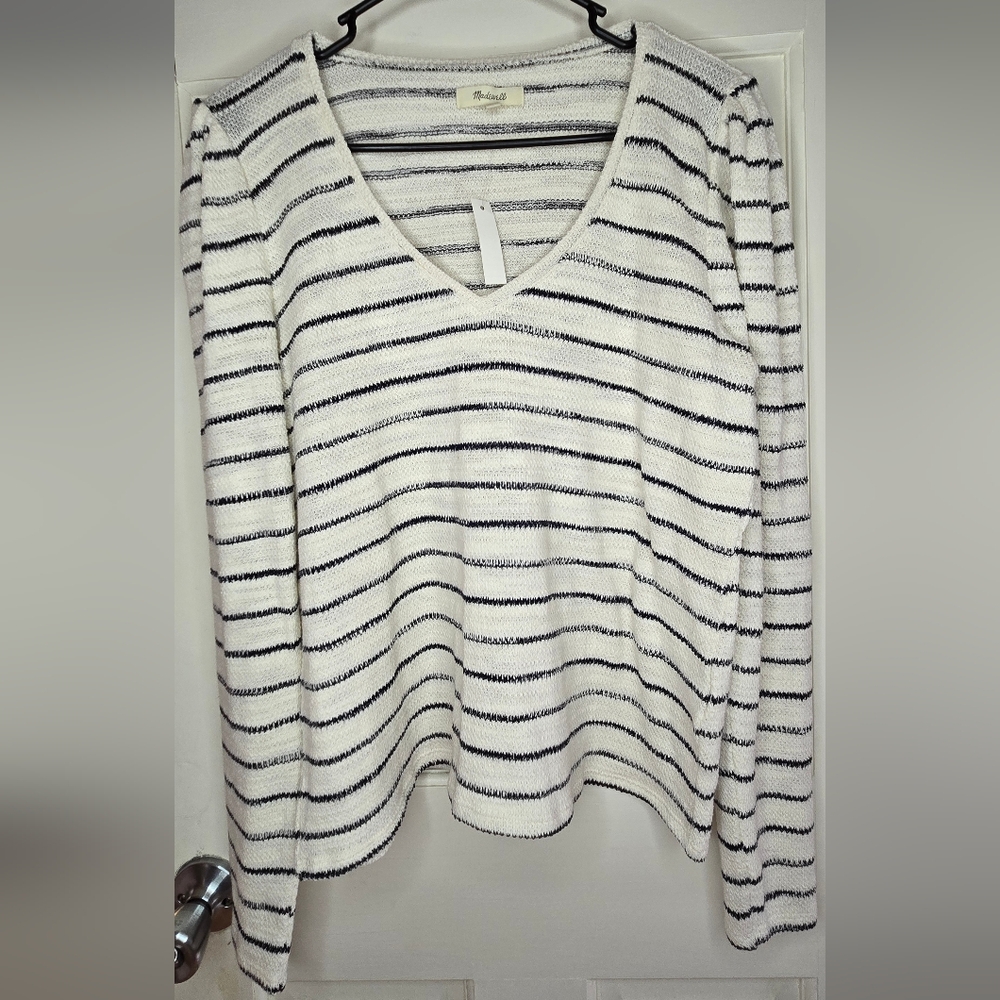 Madewell Black and White Striped V-Neck Lightweight Sweater NWT